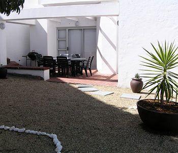 Small Bay Guest House Bloubergstrand Exterior photo